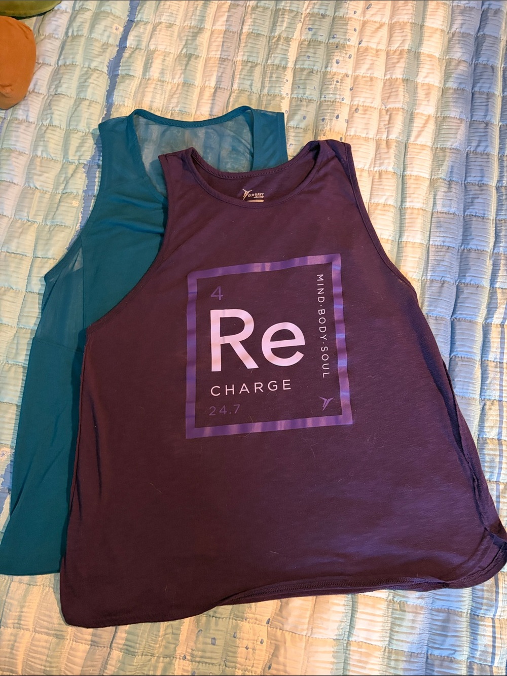 Old Navy Active Workout Tank Tops Lot of 2 Teal Purple Large XL Loose Fit